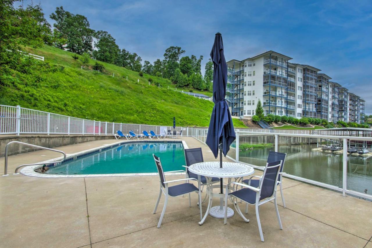 Breezy Lake Ozark Escape Dock, Slip And Pool! Dış mekan fotoğraf